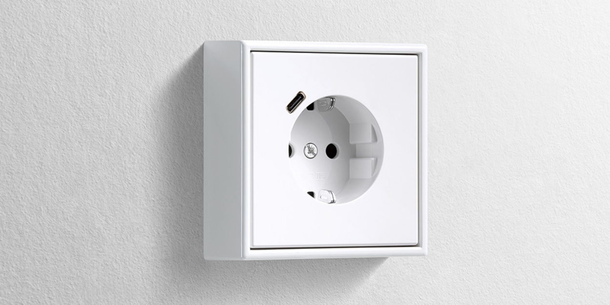 Erweiterter Anschlussraum für die Nachrüstung bei Elektro Ruths Installationen GmbH in Mühltal