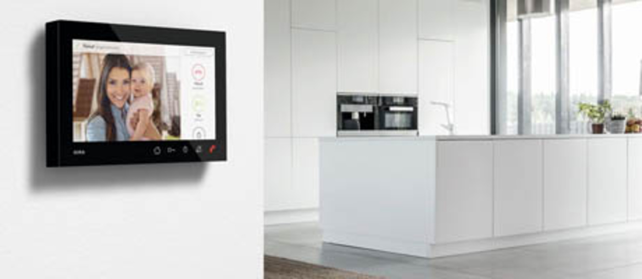 Gira Wohnungsstation bei Elektro Ruths Installationen GmbH in Mühltal