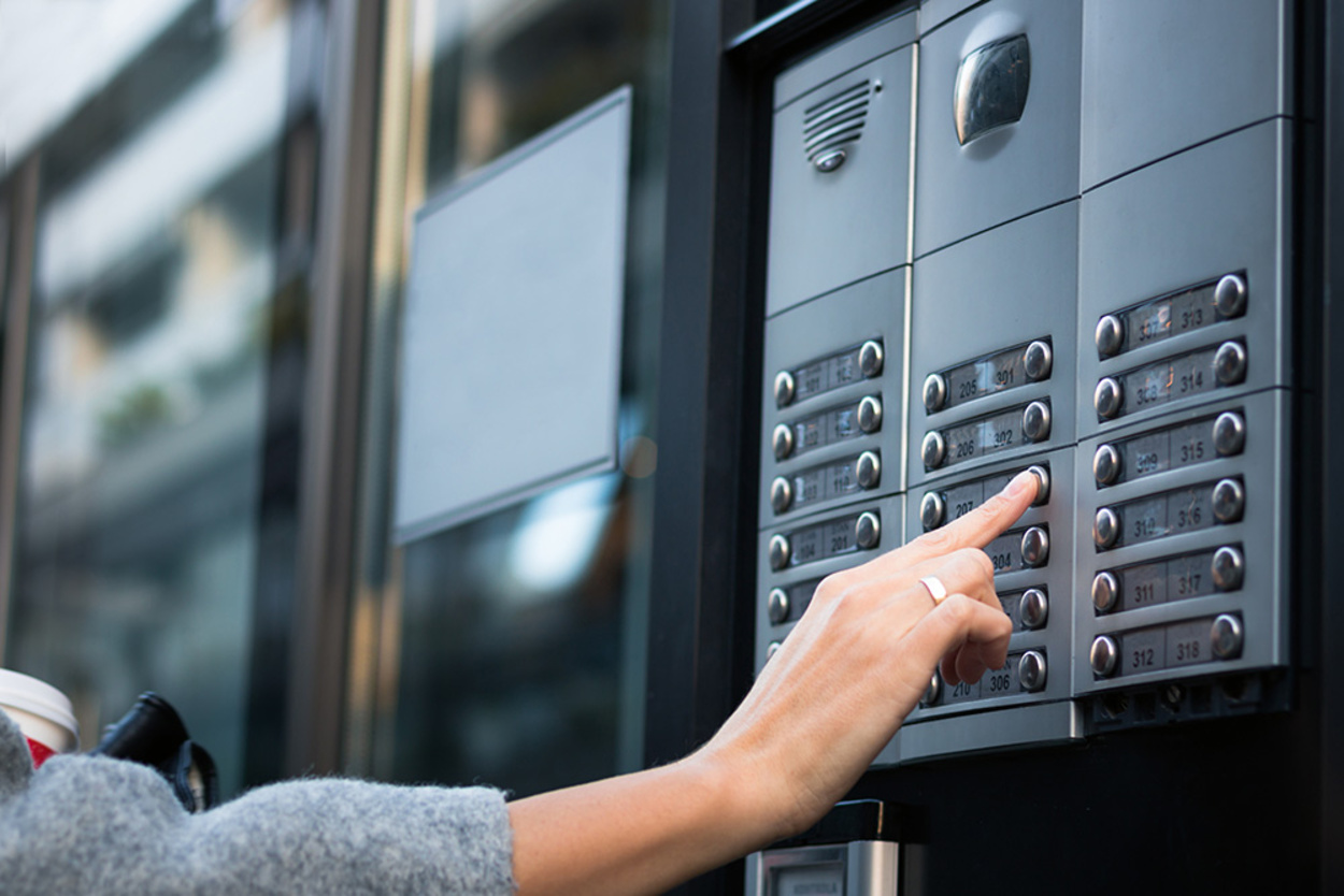 Sprech­anlagen bei Elektro Ruths Installationen GmbH in Mühltal